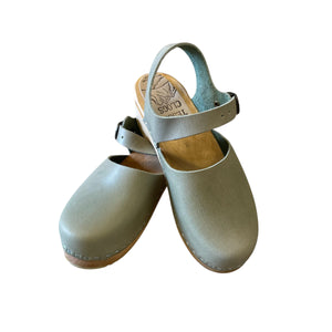 Traditional Heel Sage Green Moa Sandal