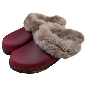 Black Cherry Traditional Heel Shearling Clog