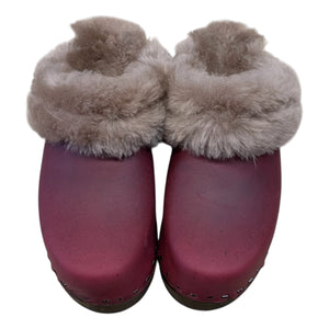 Black Cherry Traditional Heel Shearling Clog