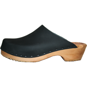 black oil clog, traditional heel swedish clog made in Colorado