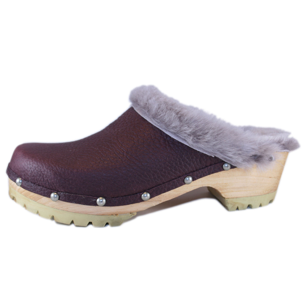 Mountain Sole Pebbled Deep Shiraz Shearling lined clogs with Decorative Nails