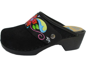 Flexible Tessa Clog in Black Suede and a Petra Strap