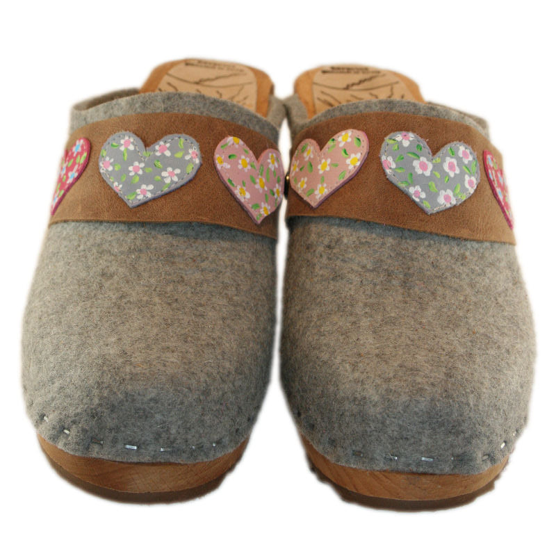 High Heel Granite Felt Wool with your choice of Hand Painted Heart Snap Strap