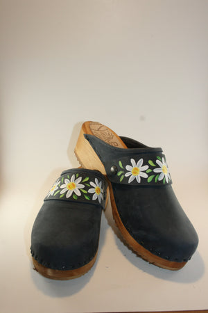 Traditional Heel Denim with Blue Daisy Strap size 41 - Factory Seconds