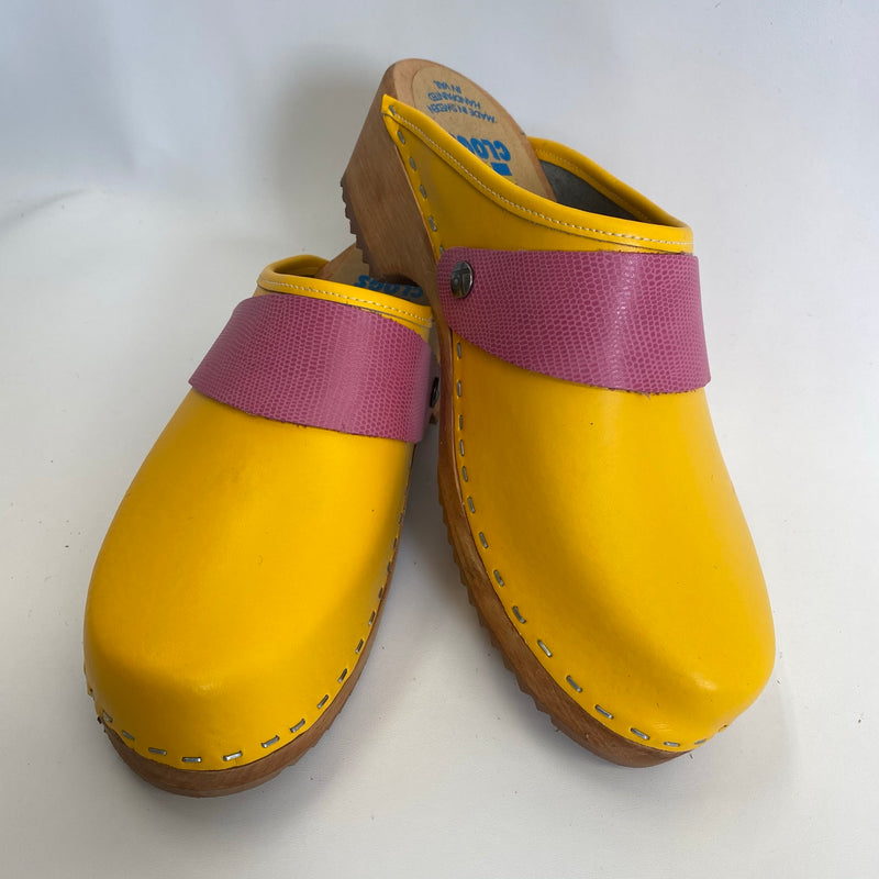 Traditional Heel Yellow with Pink Lizzard Snap Strap size 40 - Factory Seconds
