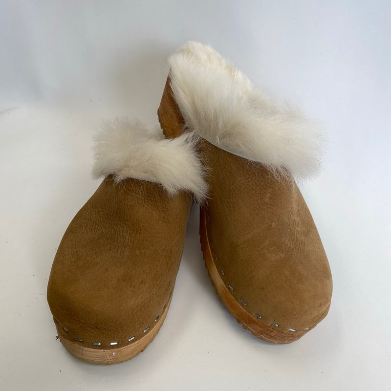 Traditional Heel Dark Tan Shearling size 38 - Factory Seconds
