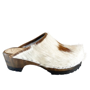 Brown and White Pony Mountain Clogs size 38