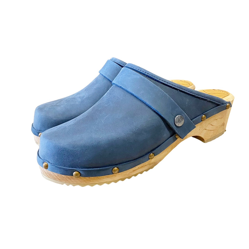 Denim Oiled Tanned Traditional Heel with Decorative Nails and snap strap