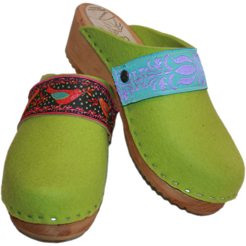 Traditional Heel Tessa Clog in Lime Green Felt Pair
