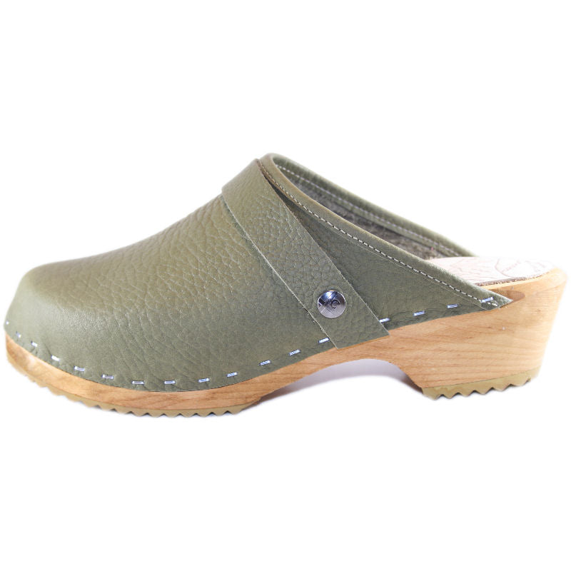 Tessa Clogs in pebbled olive green leather