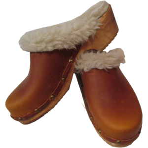 Traditional Heel Sunrise Oil Shearling lined clogs with Decorative Nails
