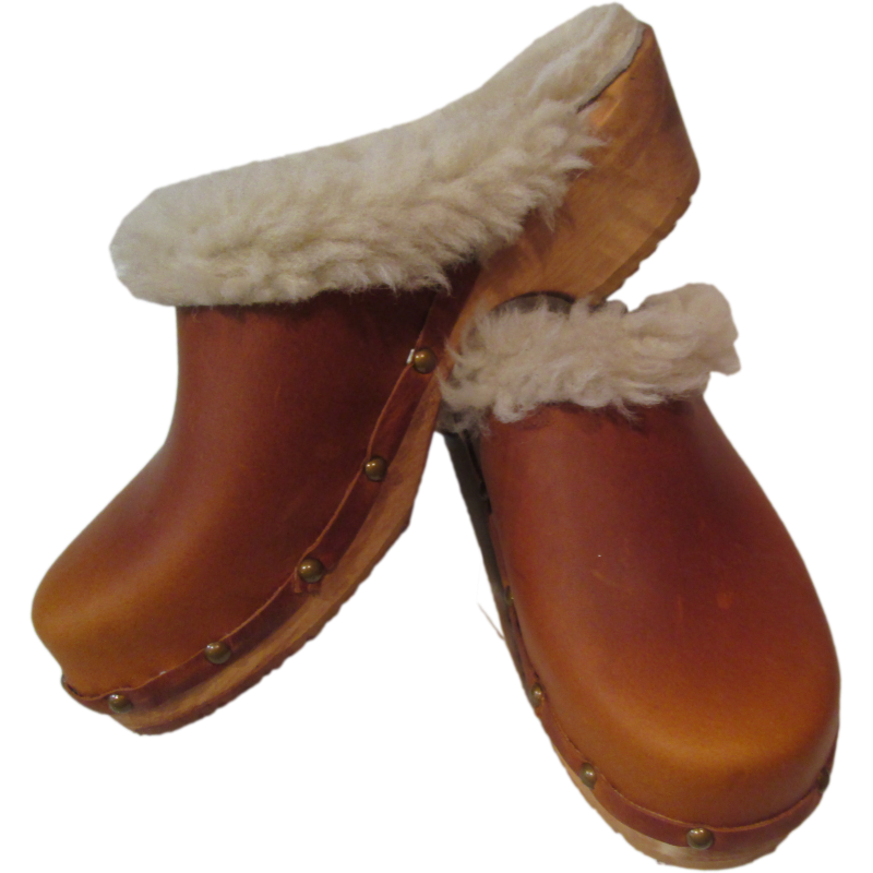 Women's shearling lined clogs sales
